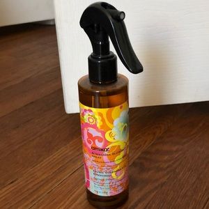 amika Bombshell blowout spray